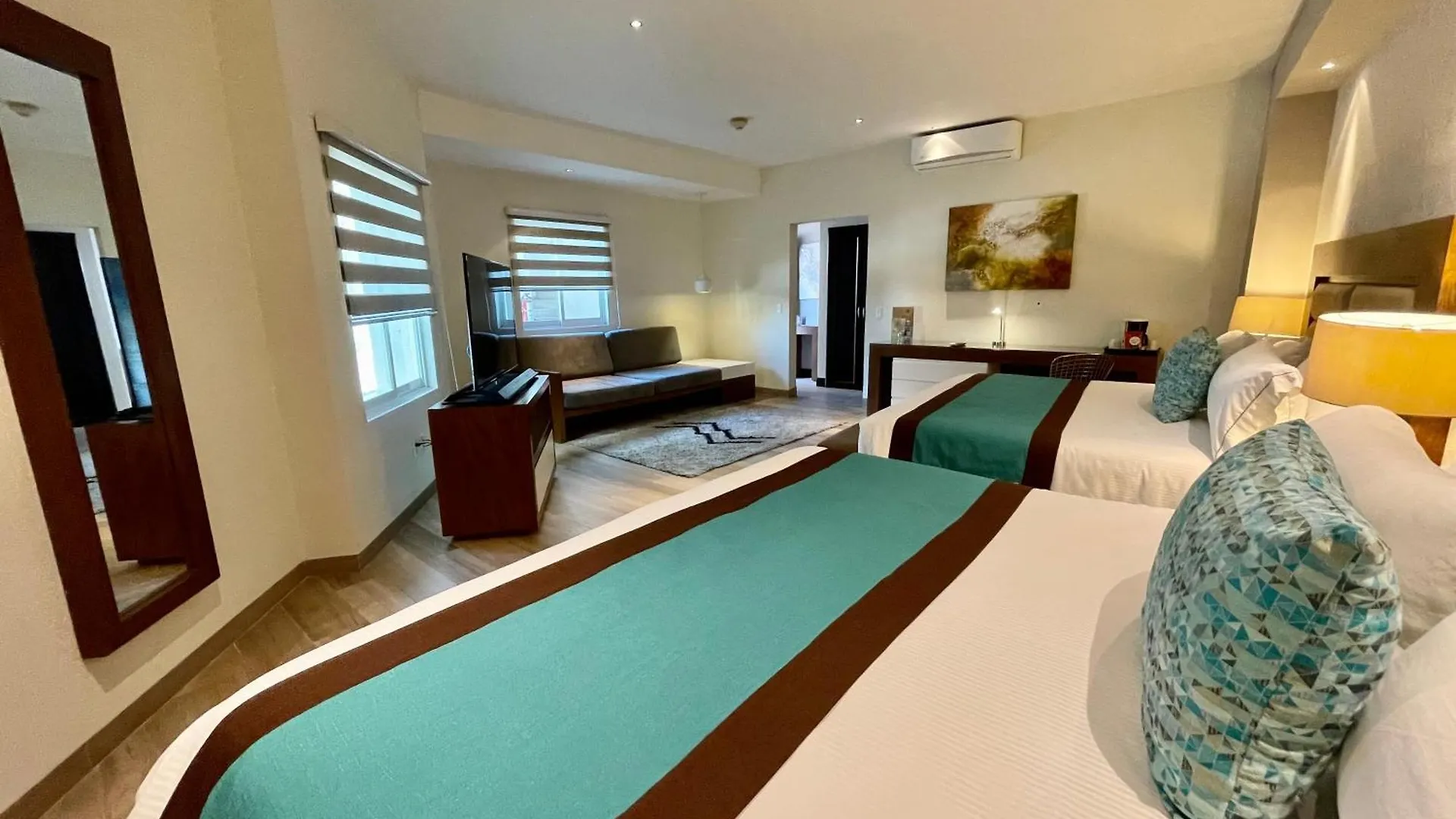 Aurea Hotel And Suites Zapopan